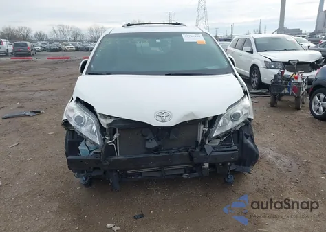 2017 Toyota Sienna Xle Premium 7 Passenger z USA, uszkodzony, nr VIN 5TDDZ3DC7HS150225